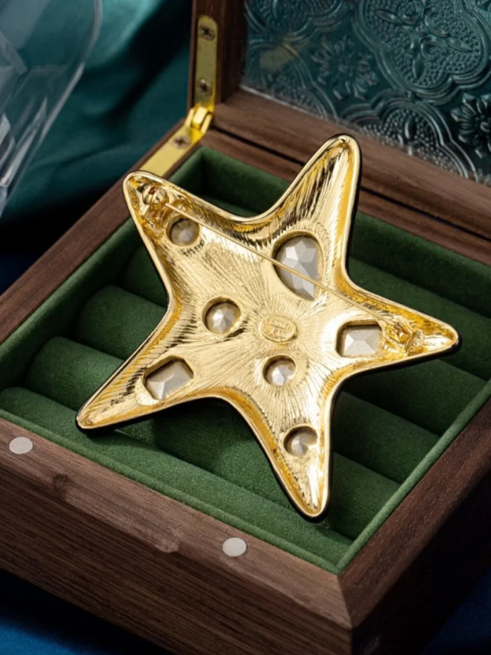 Alexis Bittar Starfish Enamel Collection Brooch - Picture 2 of 2